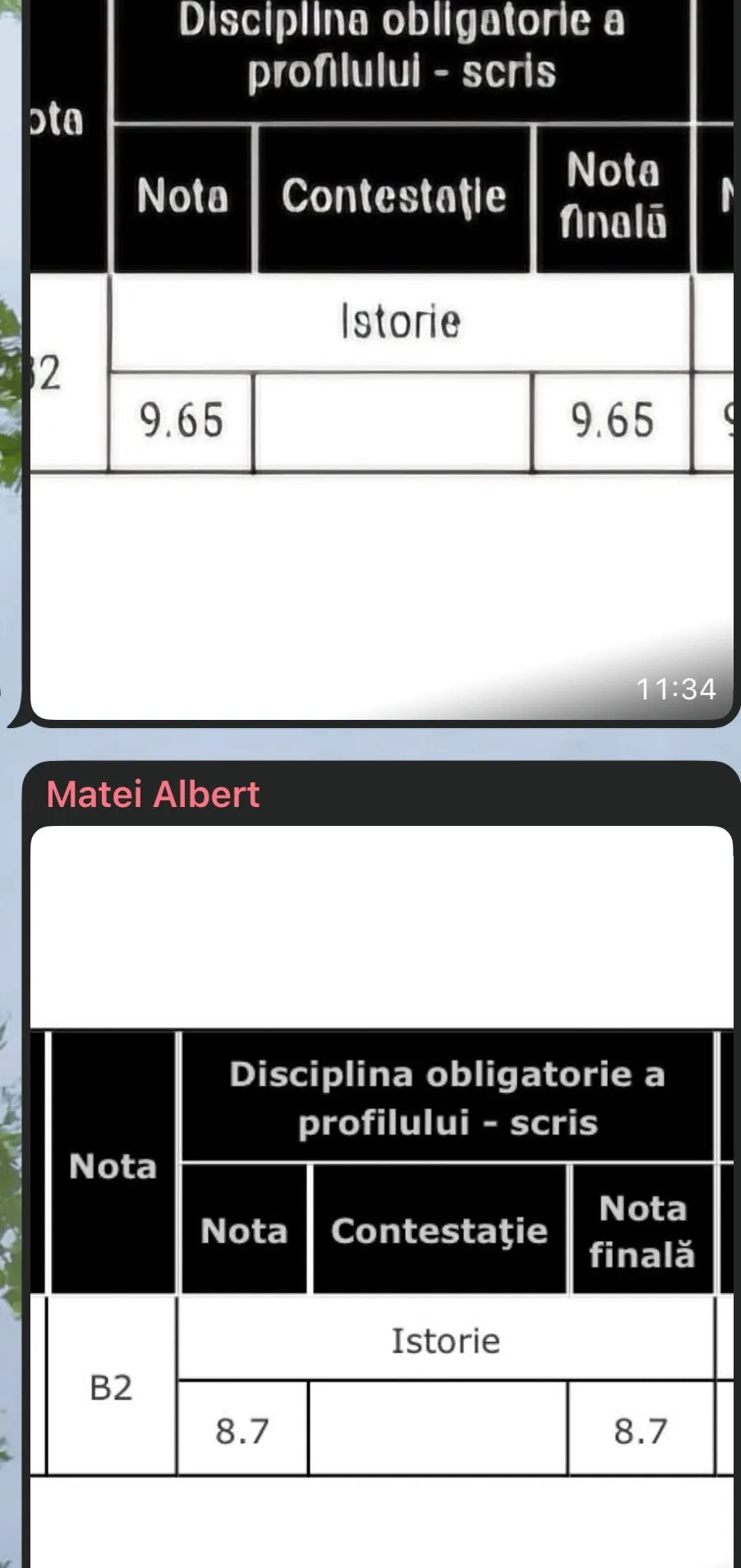 Recenzie WhatsApp de la elev